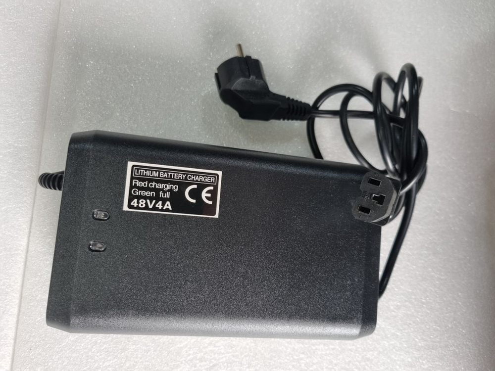 전기스쿠터 충전기(아답타) 이미지