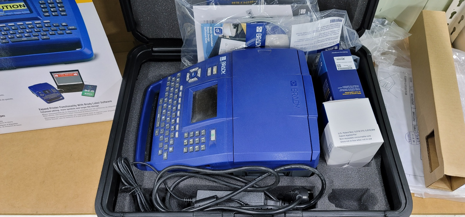 산업용 라벨프린터 BRADY BMP71및라벨지2종포함 이미지