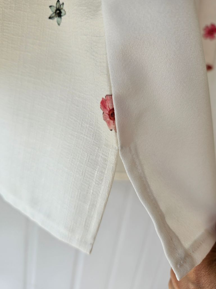 꽃다발블라우스 화사한블라우스 이미지