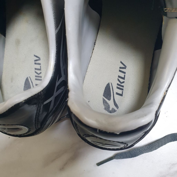 LIKLIV 리클리프 축구화 사이즈 260 이미지