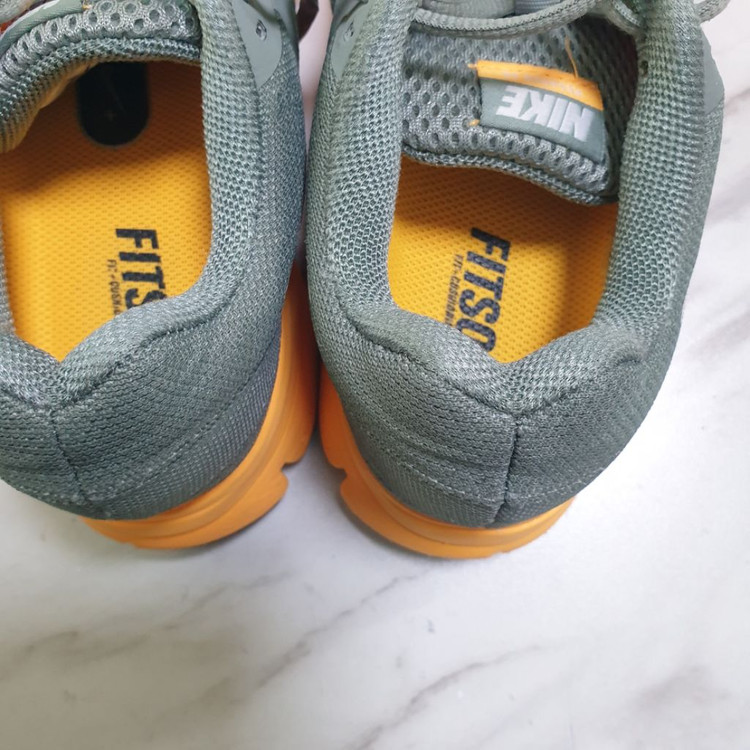 나이키 우먼스 에어 페가수스 +30 사이즈 230 이미지