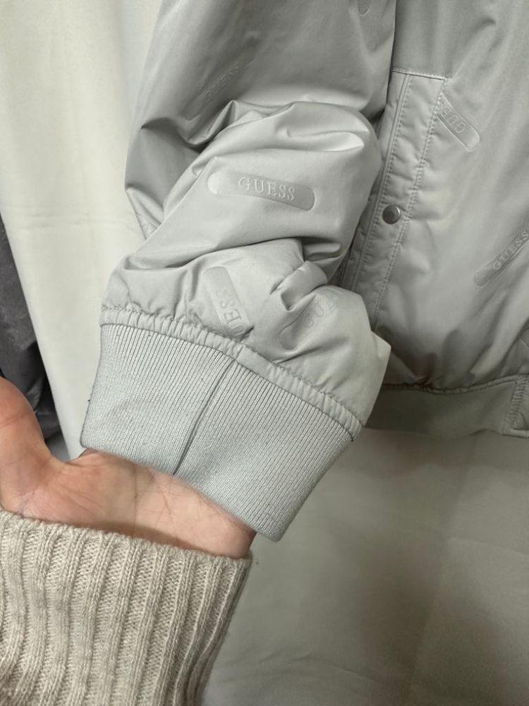 게스 guess 점퍼 L 간절기패딩 이미지