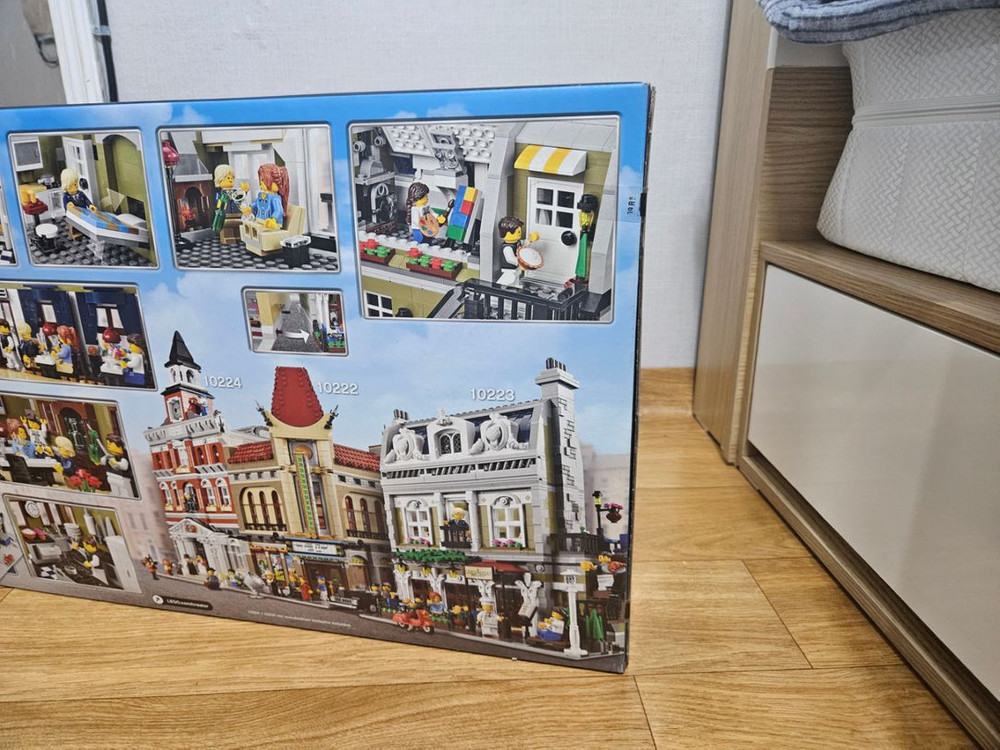 레고 모듈러 10243 파리레스토랑 misb 팝니다. 이미지