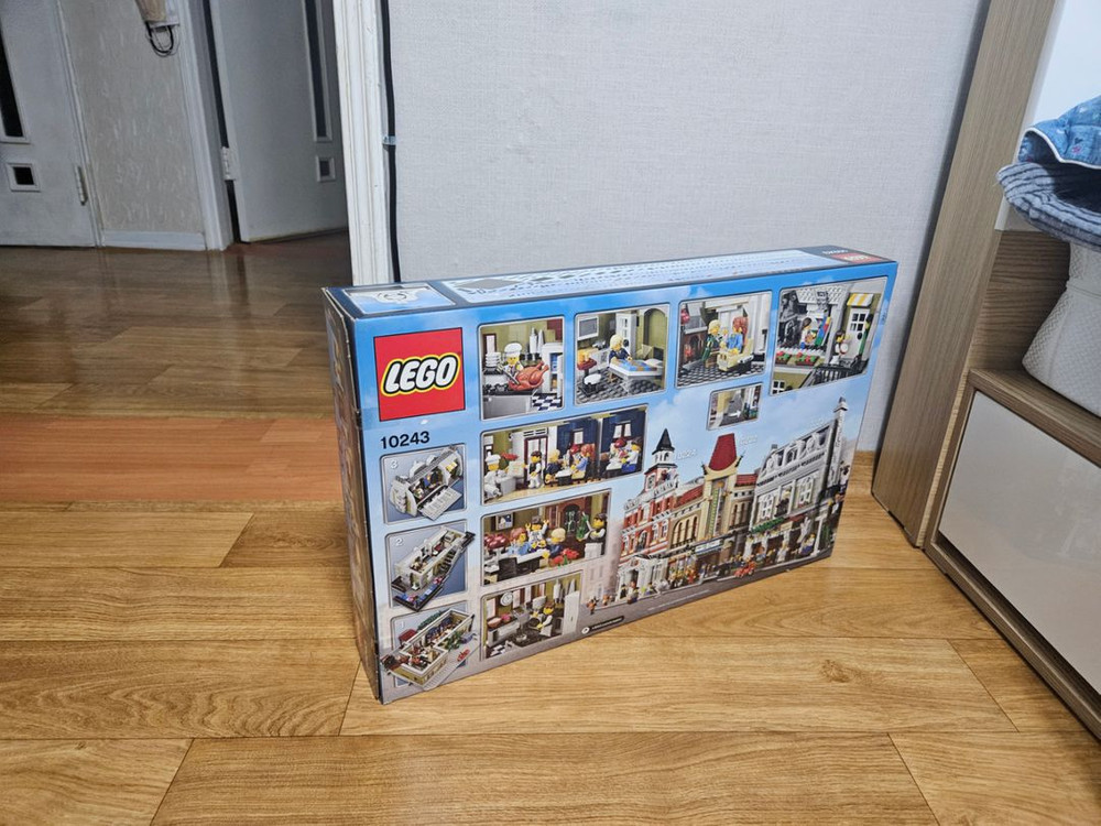 레고 모듈러 10243 파리레스토랑 misb 팝니다. 이미지