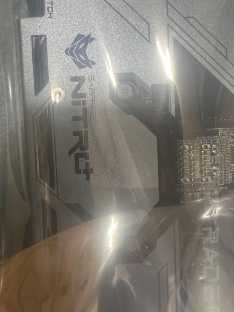 rx6600xt 사파이어 니트로 팝니다--6