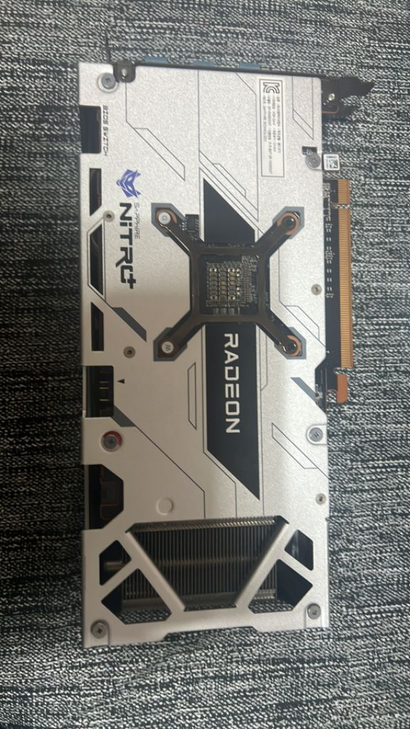 rx6600xt 사파이어 니트로 팝니다--7