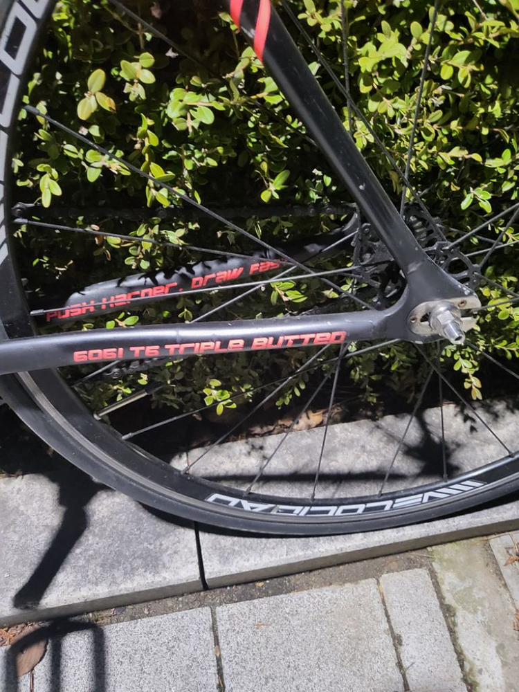 콘스탄틴 드래그 2018 맷블랙핑크 픽시 급처 이미지