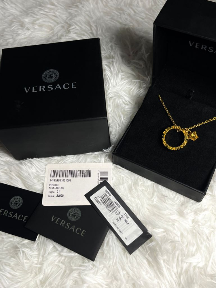 [정품 / M] 베르사체 로고 링 팬던트 목걸이 이미지