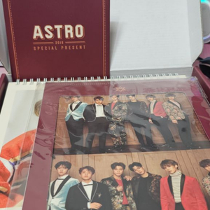 아스트로 2018 시즌그리팅 프레젠트