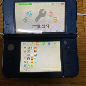 뉴 닌텐도 3ds xl 팝니다.