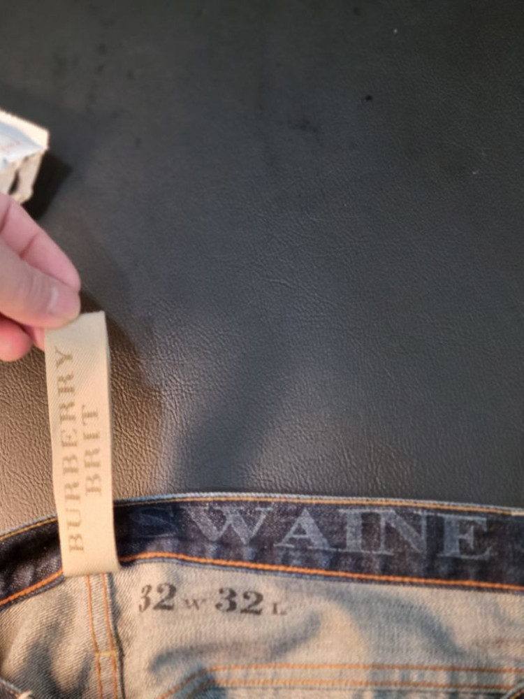 버버리 (정품) 청바지--3