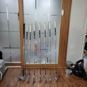 캘러웨이 APEX PRO FORGED P~4아이언 팝니