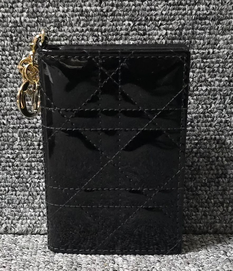디올 카드지갑 이미지