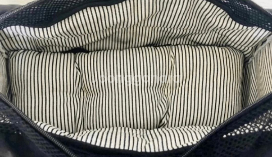 반려동물 외출용 가방--1