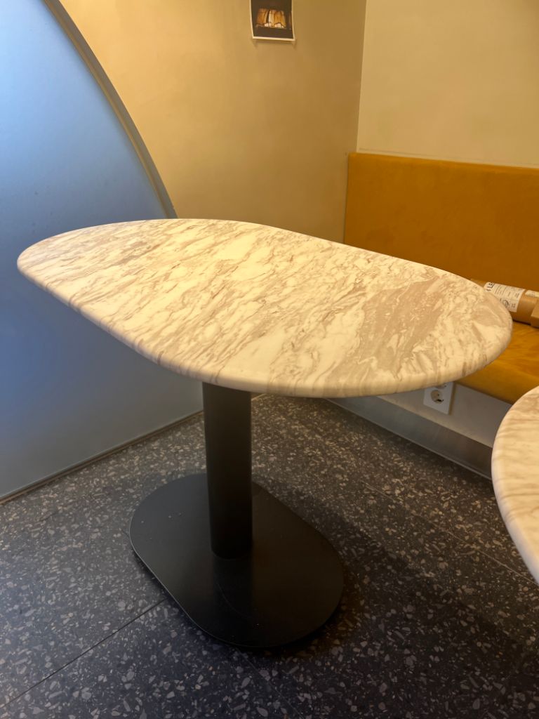 대리석 테이블 식탁