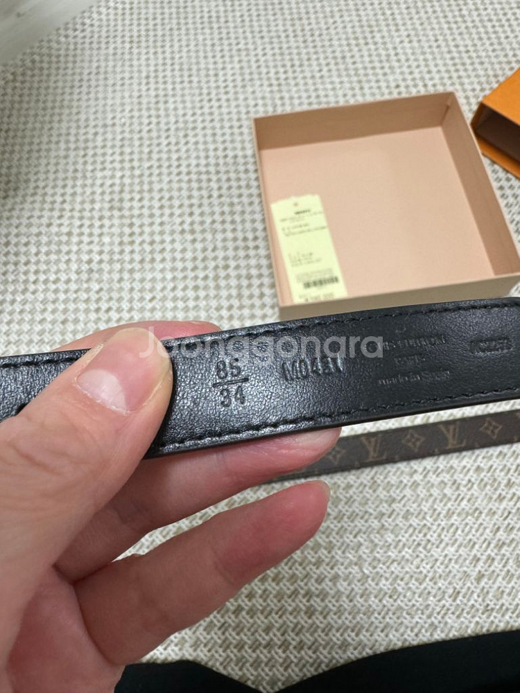 루이비통 아이코닉20mm 리버서블 벨트--3