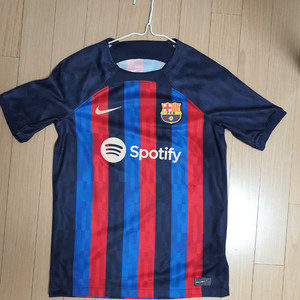 레반도프스키 바르셀로나 22-23시즌 유니폼