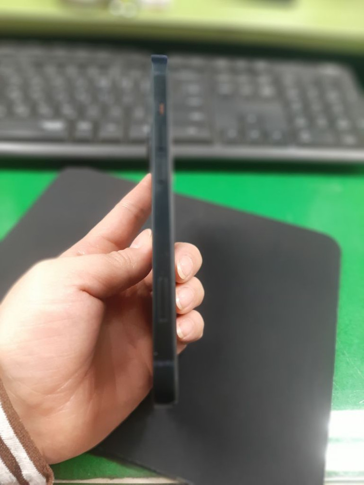 아이폰13 256기가--3