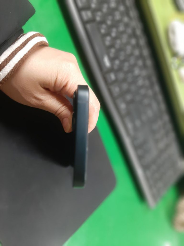 아이폰13 256기가--1