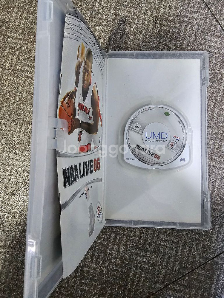 psp nba live 06--1
