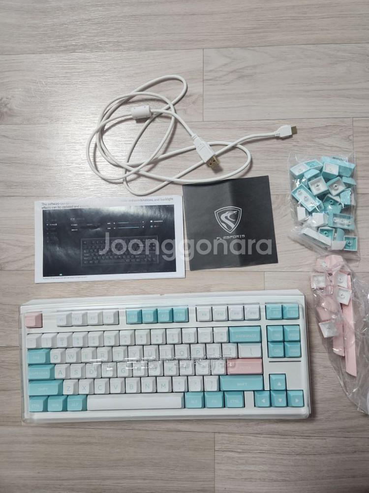 FL-ESPORTS FL750 키보드 판매 아이스민트축--1