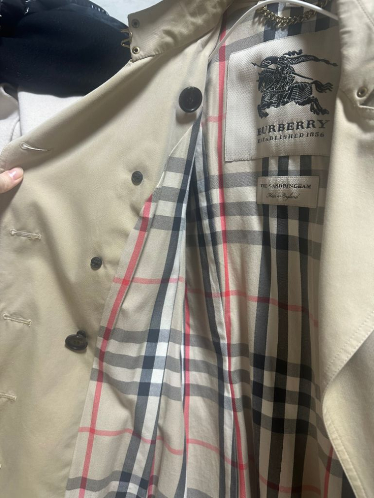 버버리 샌드링엄 롱 트렌치코트uk4--2