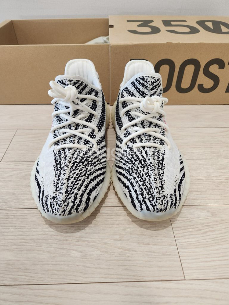 PK basf yeezy 350 지브라 43사이즈--2