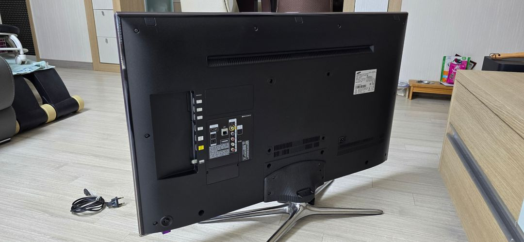 삼성 LEDTV 40인치 팝니다--3