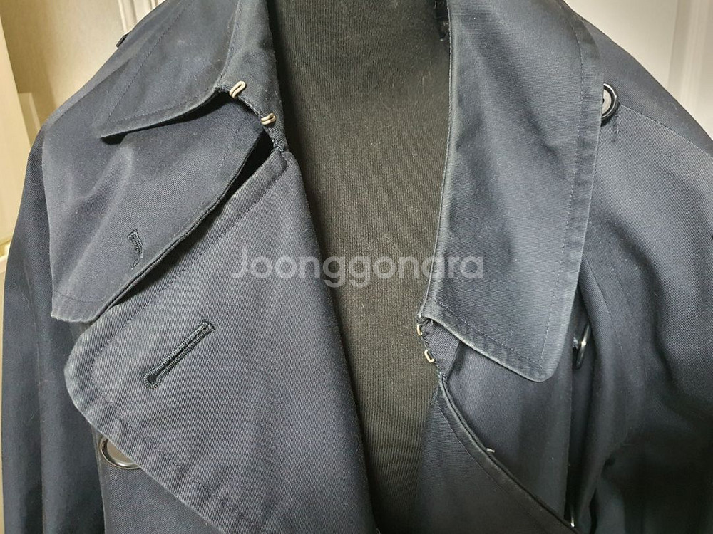 정품 버버리 남성트렌치코트 (약 95~100)--9