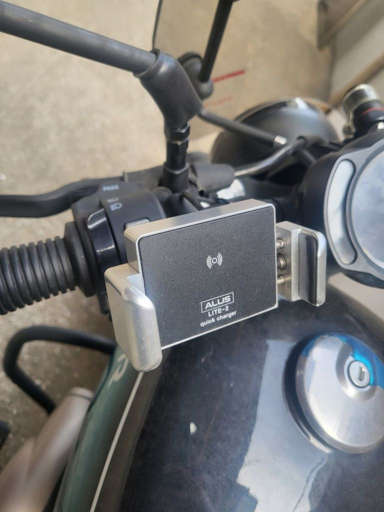 급매)23년식 KR 아퀼라 300ss 마지막 가격내림.--2