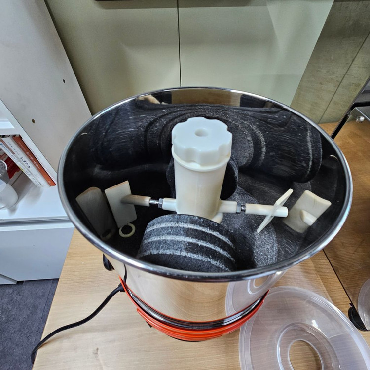 프리미어 콘칭기 초콜릿 리파이너 틸팅(꺽임) 판매해요.--1