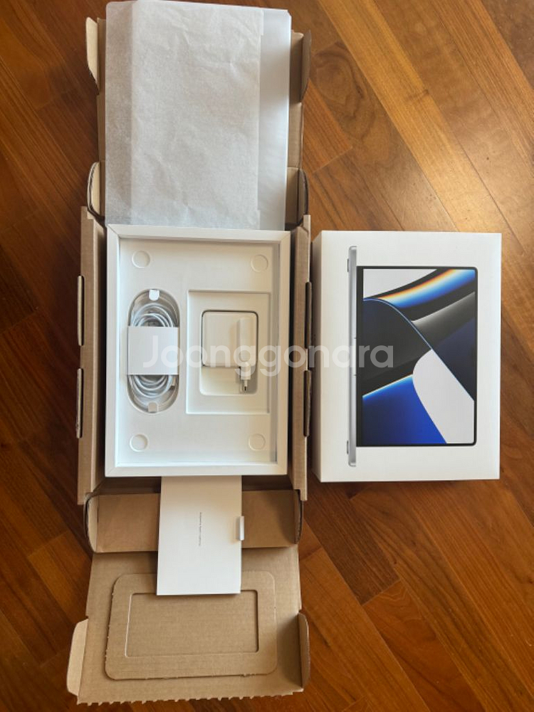 M1 맥북프로 14 / 10core / 32g / 2T--3