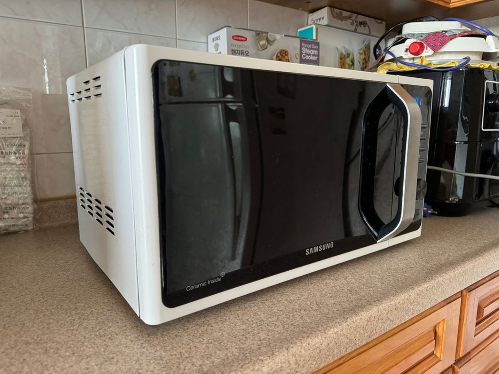 삼성 전자레인지 MS23F301TAW--0