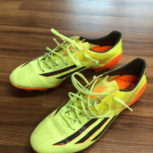 f50아디제로5 손흥민 축구화