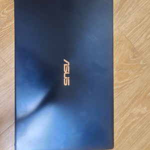 asus 젠북13 판매합니다!