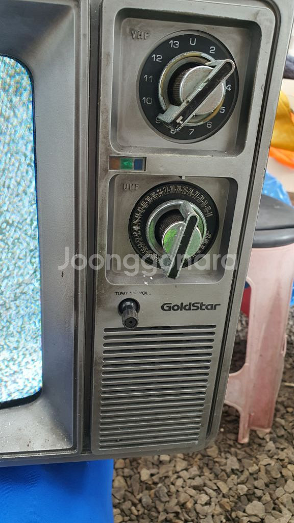 골드스타 85년 생산된 tv--1
