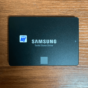 삼성 SSD(2.5규격. 500 GB)