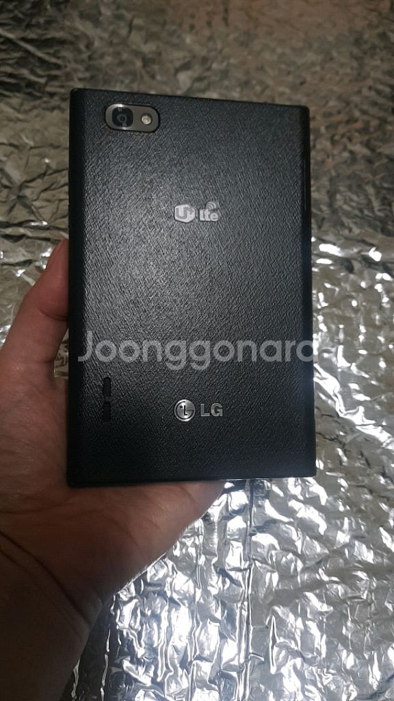 옛날 폰 (작동여부 모릅니다)--2