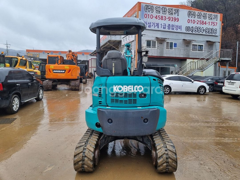 중고굴삭기 코벨코 SK35SR-6E 코집 2019년식--3