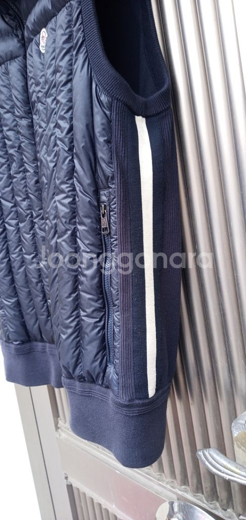 정품 몽클레어 다운패딩조끼 100~105호 상태우수--4