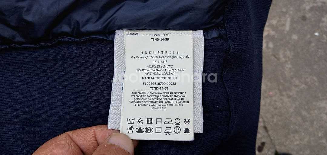 정품 몽클레어 다운패딩조끼 100~105호 상태우수--9