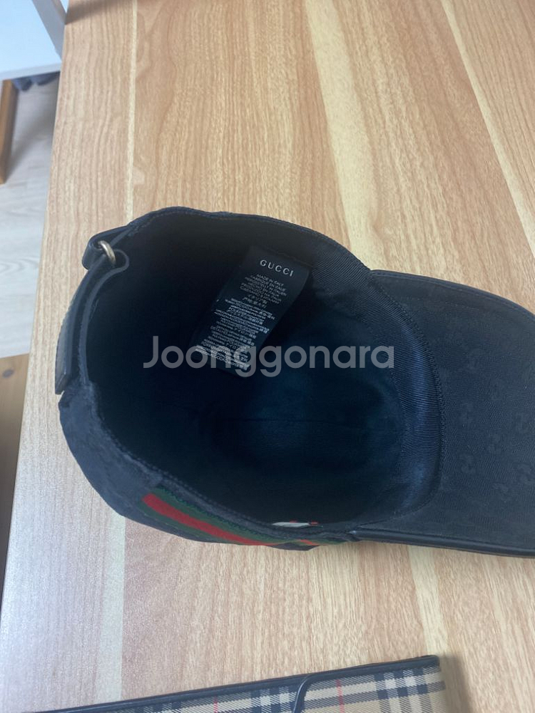 구찌 웹 GG수프림 삼선로고 볼캡 블랙(m)--1