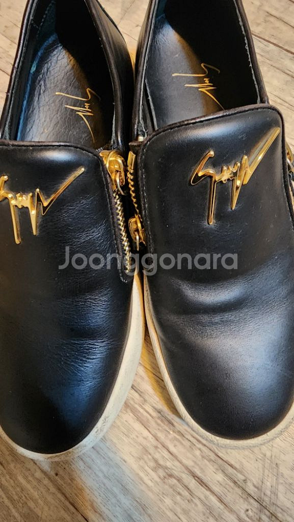 수입가죽스니커즈 37사이즈--1