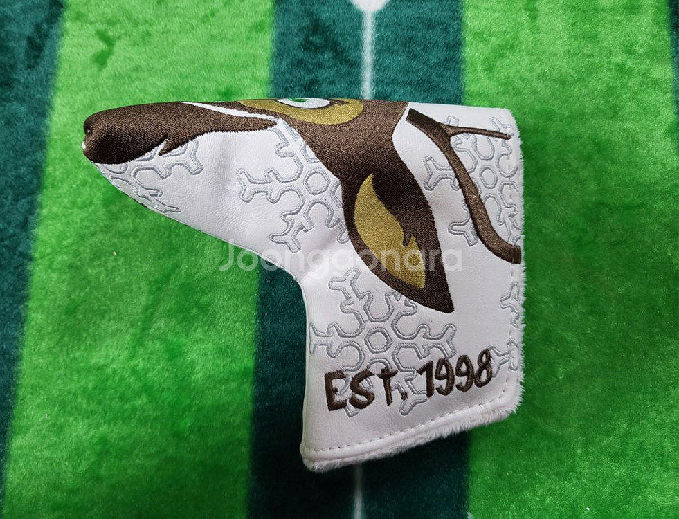 한정판) 베티나르디 하이브 홀리데이 화난순록 퍼터커버--2
