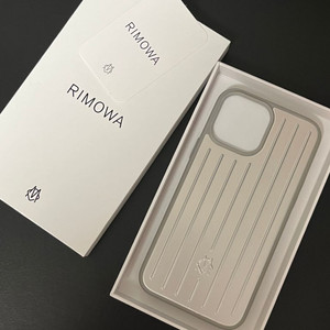 RIMOWA 리모와 아이폰13프로맥스 케이스