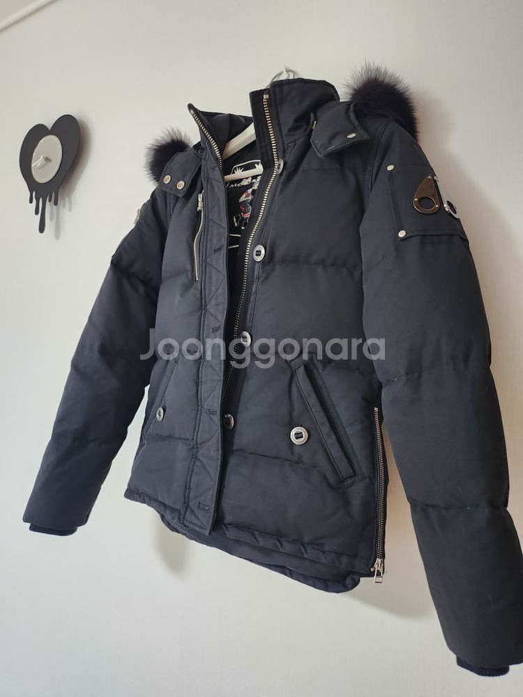 무스너클 여성패딩--1