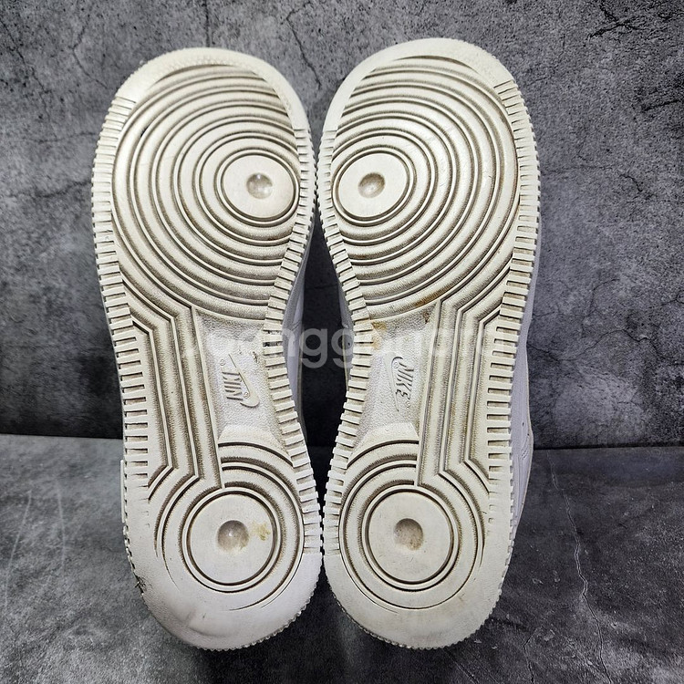 (정품)나이키에어포스1'07LV8 4 화이트그레이255--7