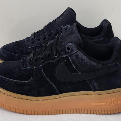 [230] 나이키 에어포스1 로우07 SE 블랙브라운--1