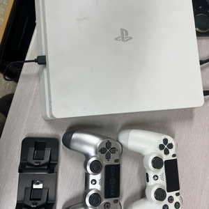 ps4 slim, 패드2개, 번들타이틀