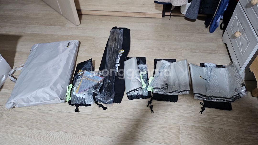 (세제품)브리즈문 꼬리텐트 판매합니다--1